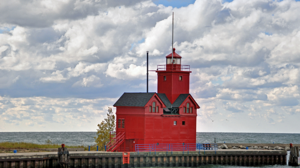 Family Fun in Holland, Michigan: A Guide to Memorable Family Activities