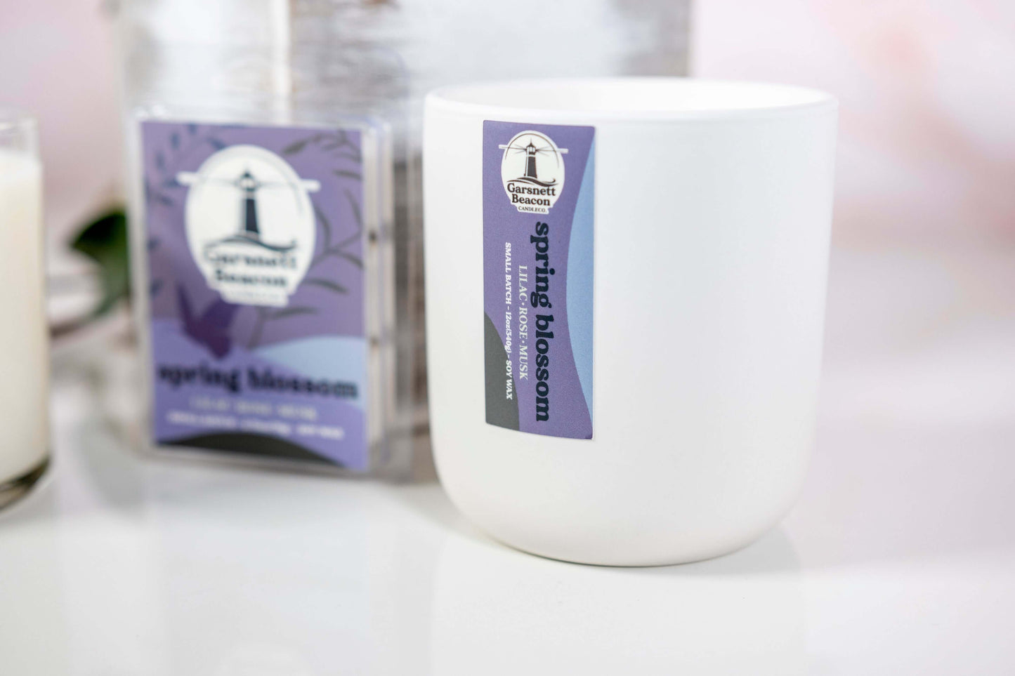 Lilac Rose Lilies Light Musk scented candles called Spring Blossom in glass ceramic tin and wax melts