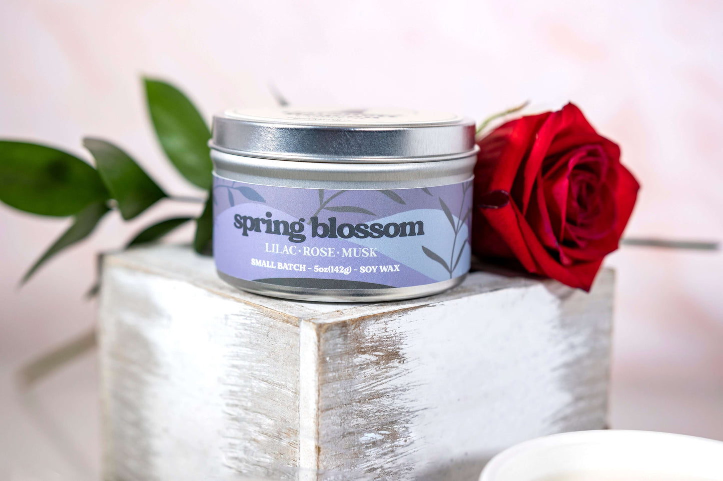 Lilac Rose Lilies Light Musk scented candles called Spring Blossom in glass ceramic tin and wax melts