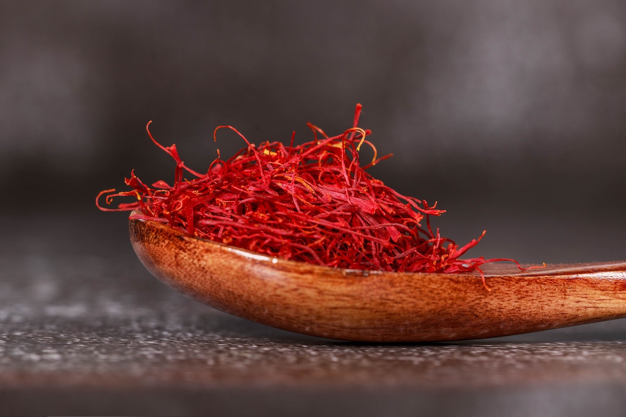 Saffron Cedarwood