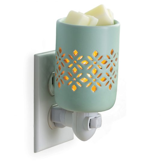 Soft Mint Pluggable Fragrance Warmer